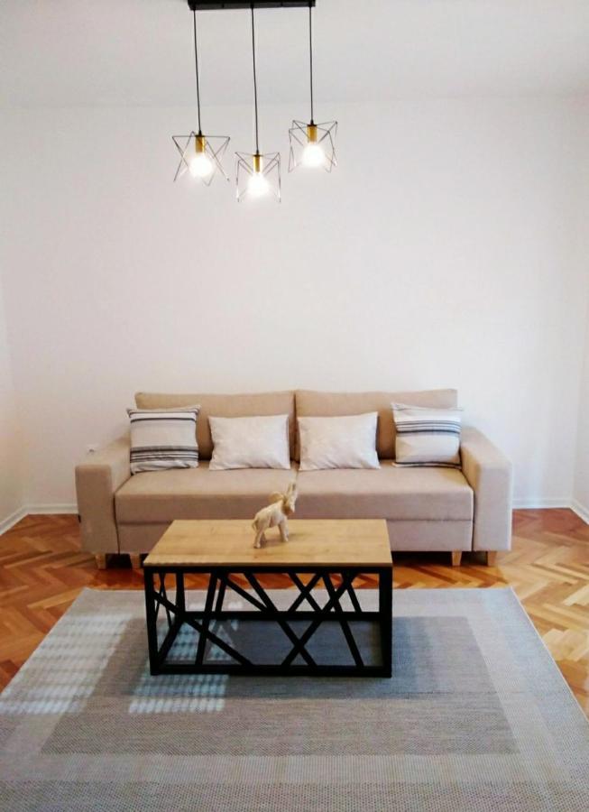 Appartement Cvijetna Oaza à Trebinje Extérieur photo