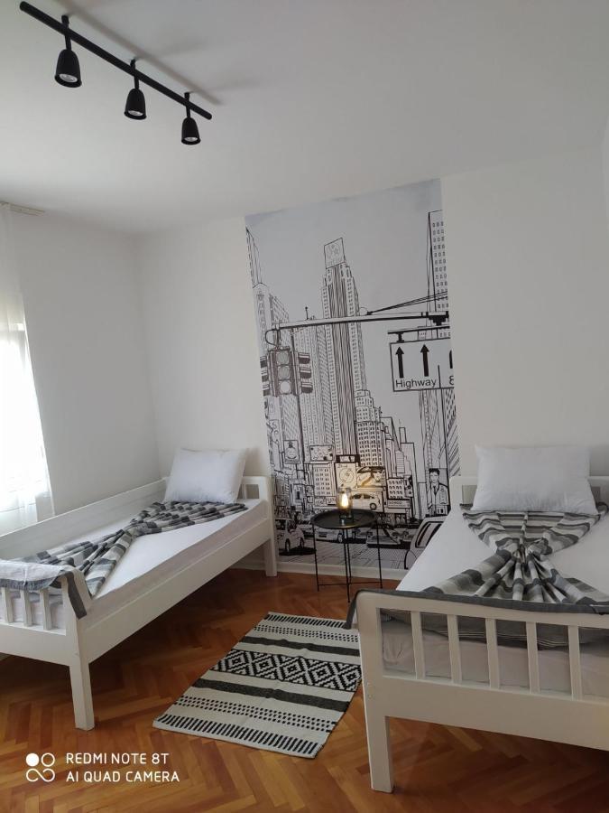 Appartement Cvijetna Oaza à Trebinje Extérieur photo